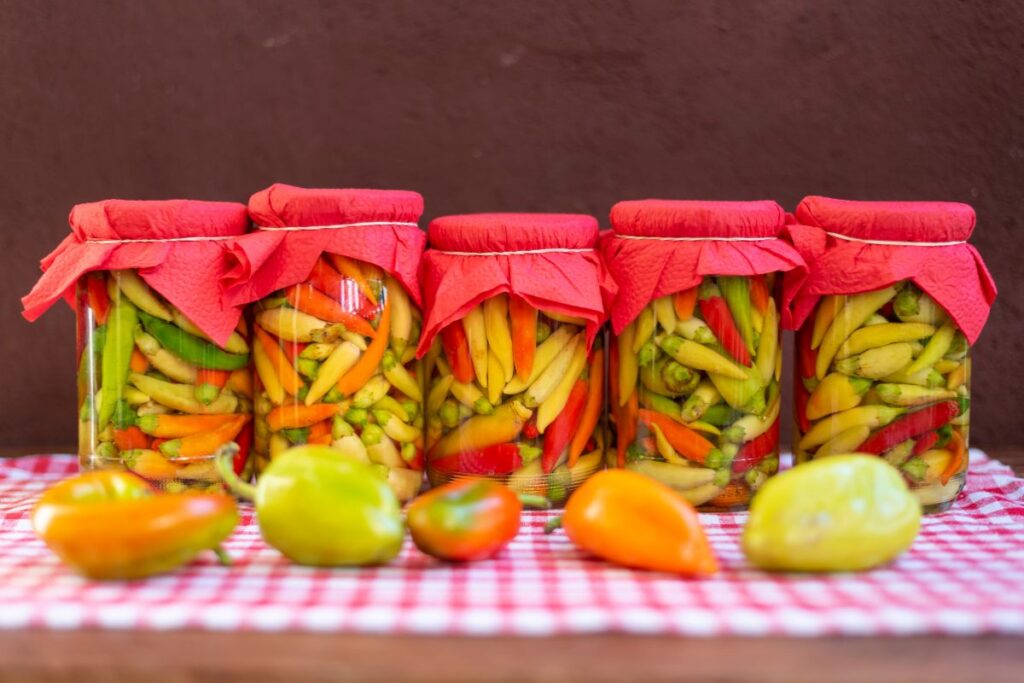 zaváraná paprika v sladkokyslom náleve
